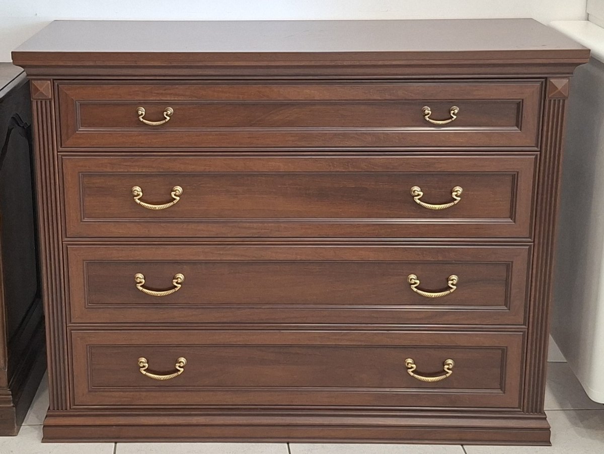 Commode